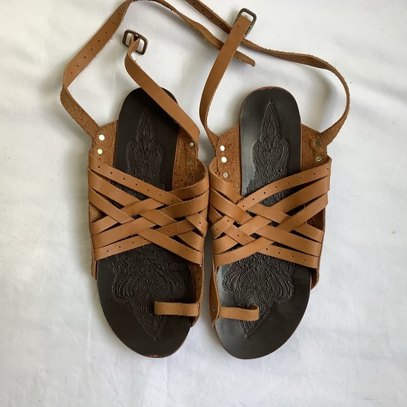 Free People Yellow Leather Strappy Sandals Sz 7.5 (38 UK) Ankle Strap, Toe Strap - Picture 3 of 5
